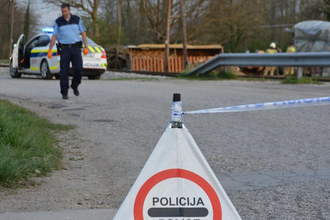 policija trak
