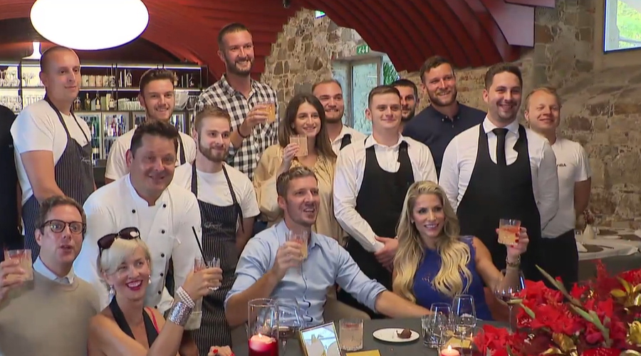 Najboljše za najboljše: razkošnost na gala večerji Gorana Dragića, a ena posebnost izstopa (FOTO) (foto: RTVS/Posnetek zaslona)