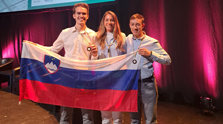 Izjemen uspeh: slovenski dijak na mednarodni geografski olimpijadi osvojil zlato odličje (foto: Zveza geografov Slovenije)