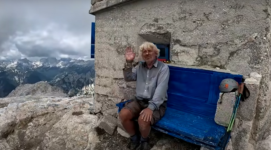 Slovenec, ki živi pod oblaki - dobesedno! Poglejte v notranjost doma na 2530 metrov nadmorske višine (VIDEO) (foto: YT Raj na zemlji/posnetek zaslona)