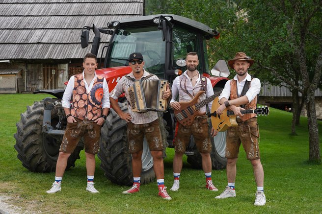 Fehtarji skupina