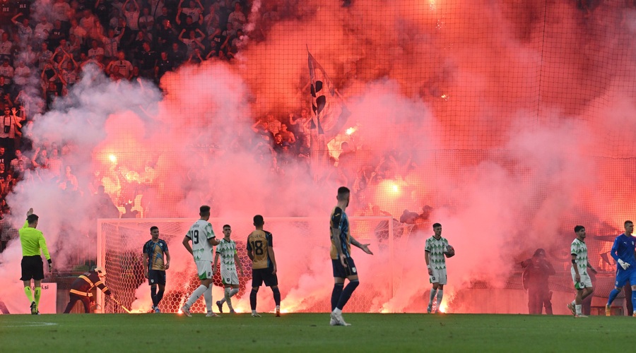 Navijaški izgredi drago stali Olimpijo in Rijeko: takšna ostra kazen ju čaka (foto: Bobo)