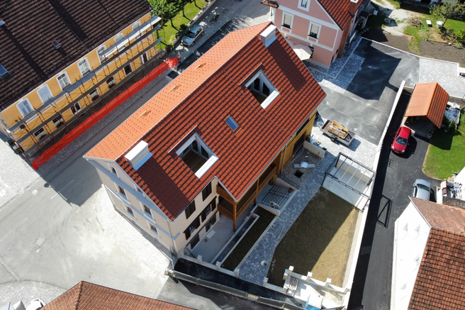 Mačkova hiša Kozje neprofitna stanovanja