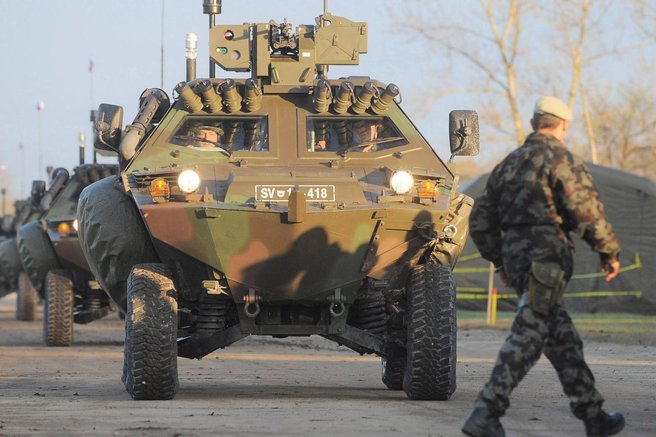 Slovenska vojska vozila Kobra