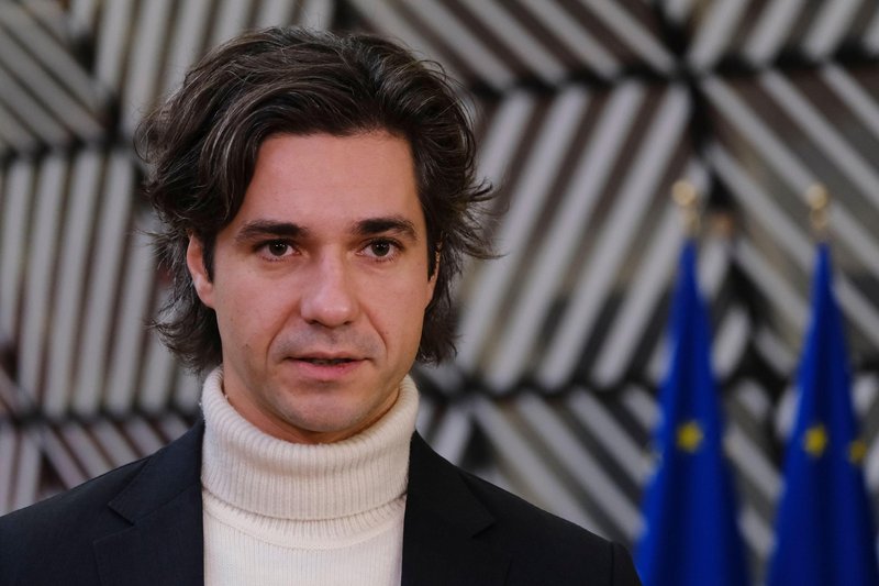 Minister Luka Mesec je z rezultatom zadovoljen, a na lovorikah ne bo počival: "Naš cilj je jasen: nihče ne sme živeti v revščini!"