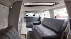notranjost limuzine Lincoln Continental