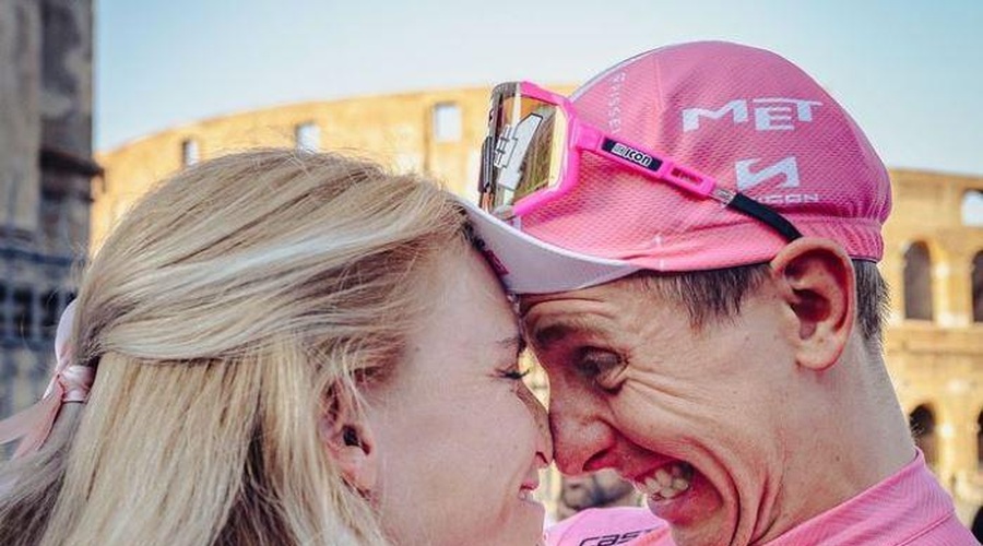 Tadej Pogačar praznuje, njegovo Urško pa že v nedeljo čaka velika preizkušnja (foto: Instagram/Urška Žigart)