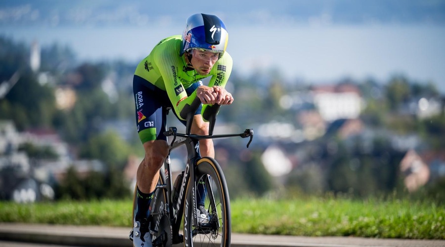 Primož Roglič na lovu za zmago! Bo premagal velikega rivala Vingegaarda? (foto: Profimedia)