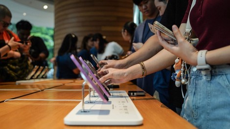 Tu so že neverjetne govorice o telefonu iPhone 17 – bo to res Applova mobilna revolucija?