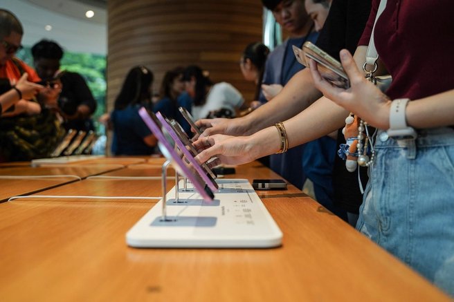 Tu so že neverjetne govorice o telefonu iPhone 17 – bo to res Applova mobilna revolucija?