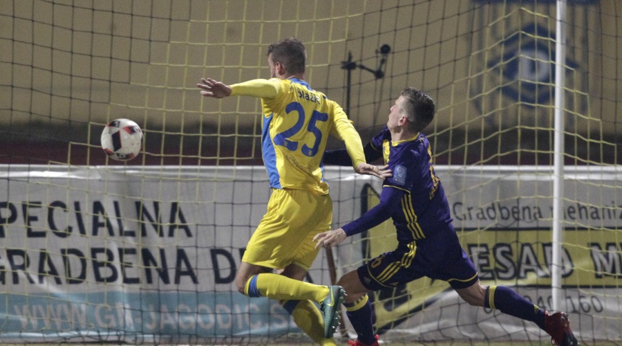 Nogometaš Miha Blažič. (foto: BOBO/Srdjan Zivulovic)