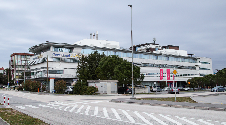 Se z nakupom objekta za študentski dom na Primorskem ponavlja zgodba z Litijske? Ministrstvo in univerza zavračata očitke (foto: Tomaž Primožič/FPA/BOBO)