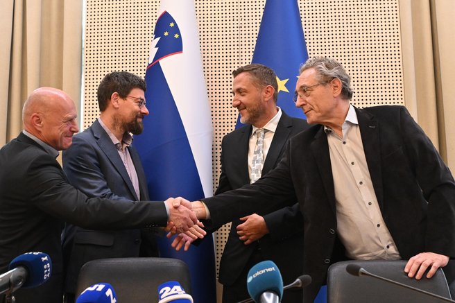 Nov plačni zakon