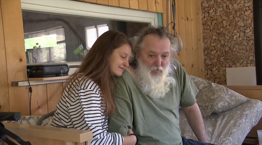 Neozdravljivo bolan Vinci Vogue Anžlovar se poslavlja: "Še malo …" (foto: 24ur.com/posnetek zaslona)