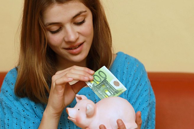 denar varčevanje finance