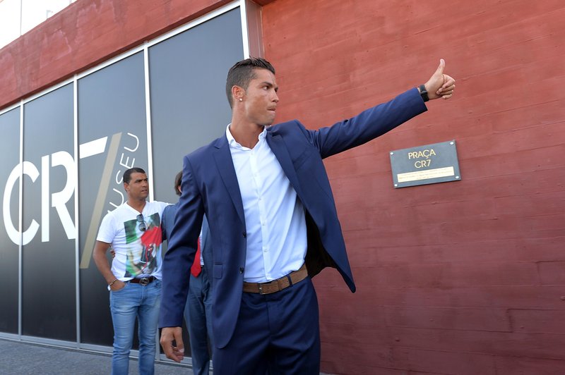 Cristiano Ronaldo zaposluje!