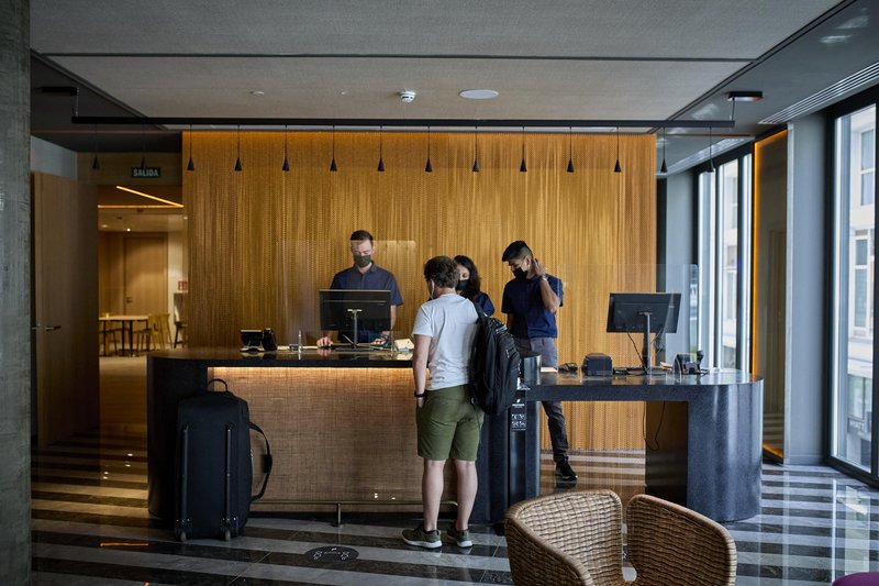 Iščejo tudi nekoga za delo na recepciji hotela Pestana CR7 v Madridu (Španija).