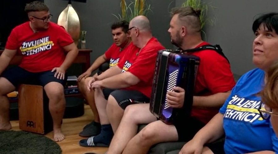 Kaj se dogaja?! Tekmovalec želel šov zapustiti, produkcija ga je zadržala tako, da mu je ... (foto: Planet TV/posnetek zaslona)