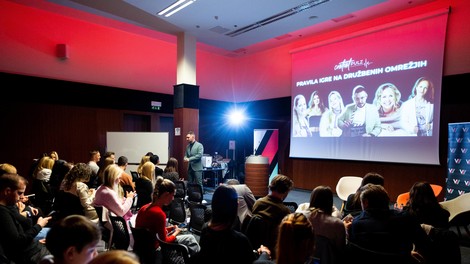 dogodek mediji vplivneži okrogla miza Veleven Studios