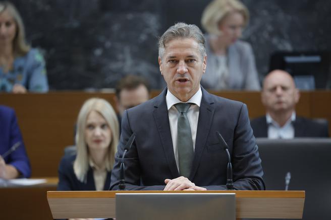 robert golob, parlament, evropa