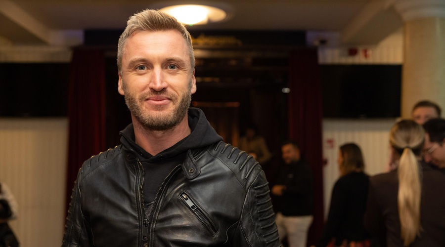 Denis Avdić občeval kar med vožnjo od Logatca do Brezovice: "Jaz sem vozil, ona pa ..." (foto: Rok Deželak)