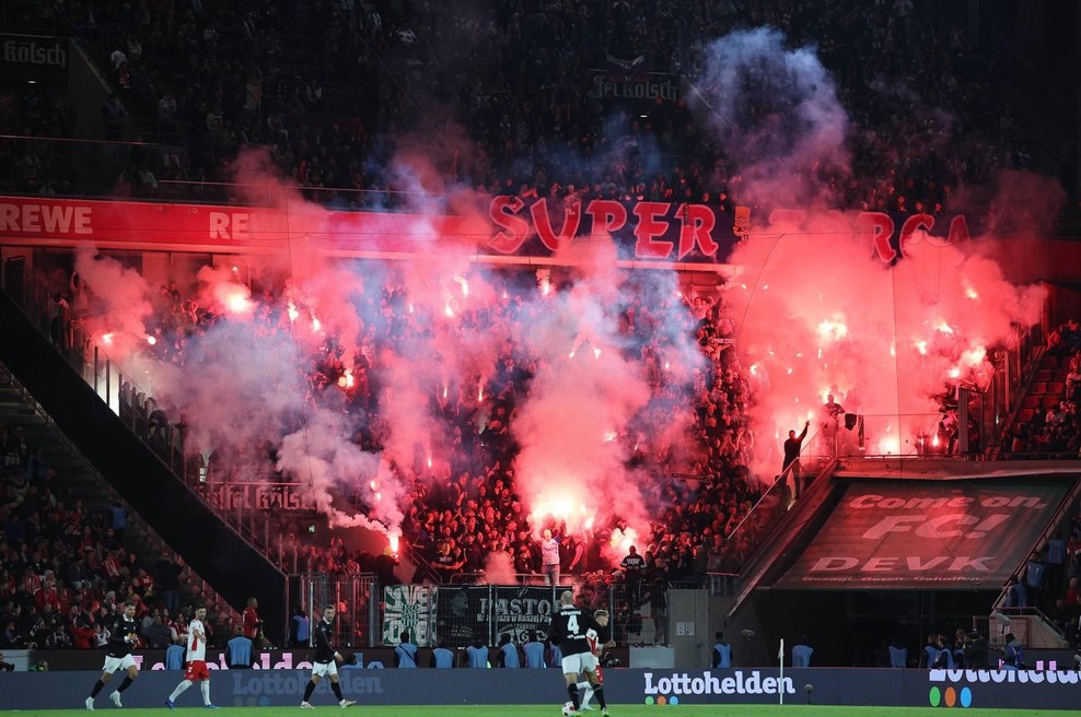 Poslovilna tekma: čustveno slovo je zasenčil nasilni incident (foto: Profimedia)