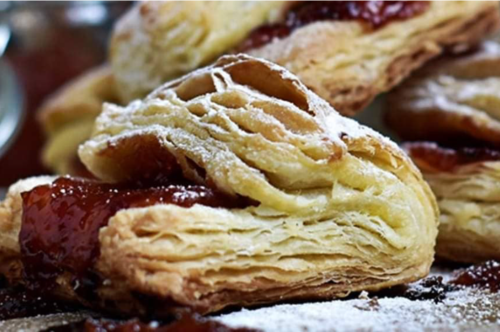 Pecivo, ki ga je oboževala vsa Jugoslavija: potrebujete le 4 sestavine in 30 minut časa (foto: Instagram yugo.nostalgia (Posnetek zaslona))