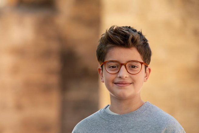 Kako MiYOSMART očalne leče pomagajo vašemu otroku?