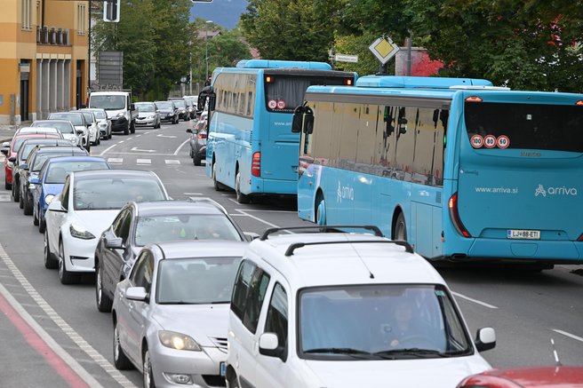 promet ceste gneca