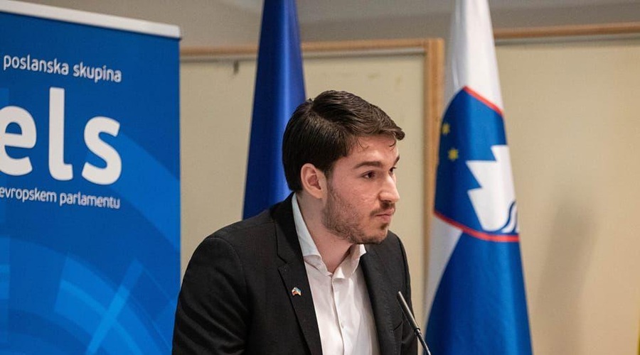 SDM z novim vodstvom: nov predsednik obljublja, da bo mladim olajšal pot do prve zaposlitve in celo to ... (foto: Facebook)