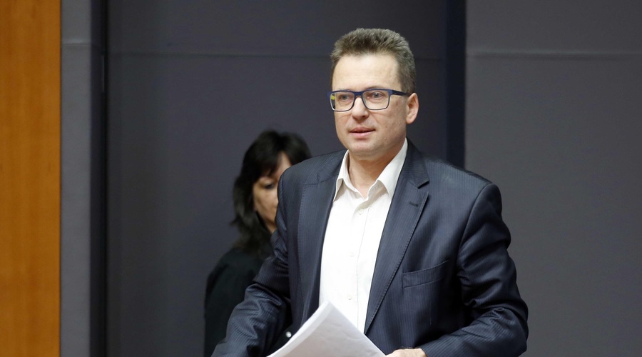 Černač udaril po vladi: "Naj se nemudoma opravičita upokojencem!" (foto: Bobo)
