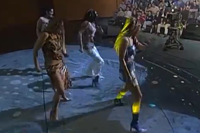 Power Dancers leta 2002