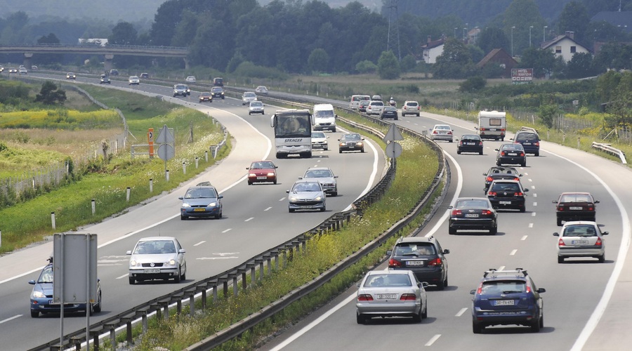 Ste naveličani sendvičev na avtocesti? Na Primorki bo od zdaj za lakoto skrbela znana veriga … (foto: Bor Slana/Bobo)