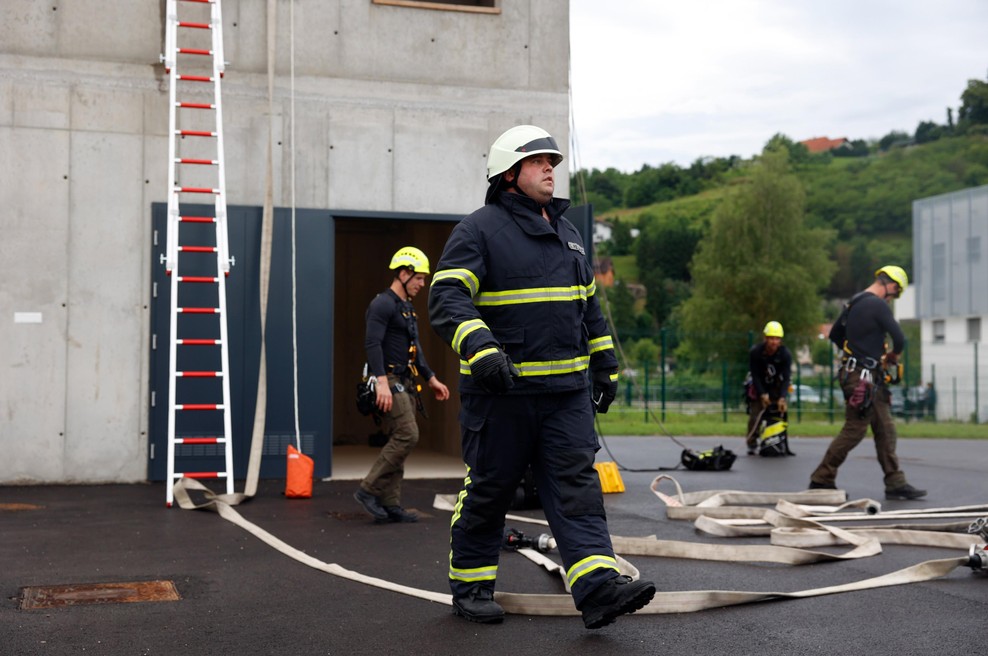 Veselje v Zagorju: gasilci prejeli nov poligon za usposabljanje, investicija vredna milijon evrov! (foto: BOBO)
