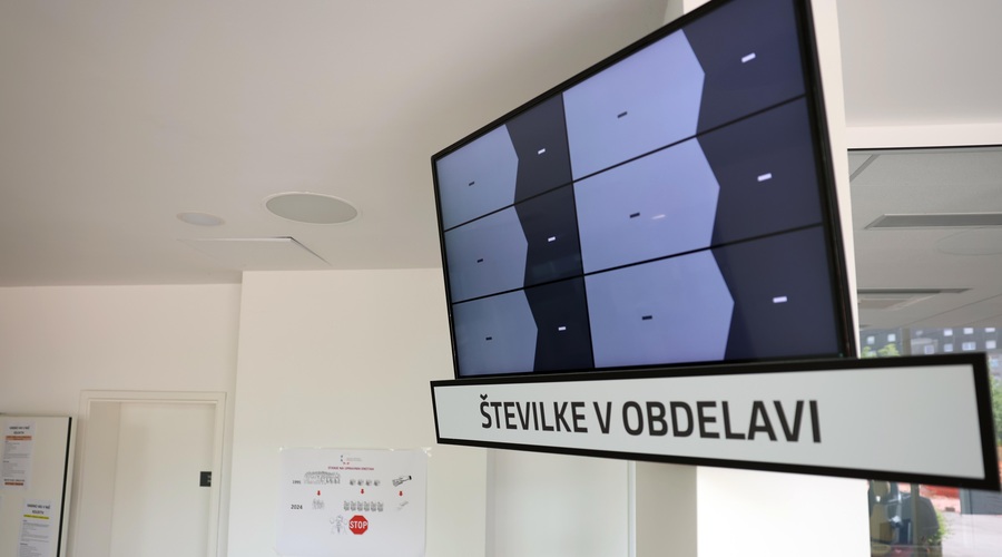 Prijava stalnega in začasnega prebivališča odslej mogoča na vseh upravnih enotah (foto: BOBO/Žiga Živulović jr.)