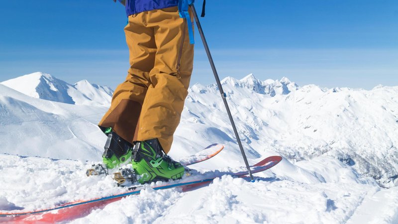 Na slovenskih smučiščih se obeta dražja smuka z novostmi v ponudbi