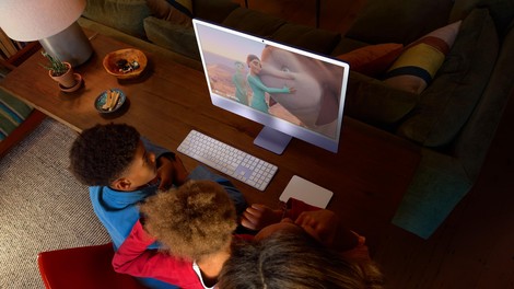 Apple presenetil z barvito linijo novih iMac računalnikov! Razkrite specifikacije in cena