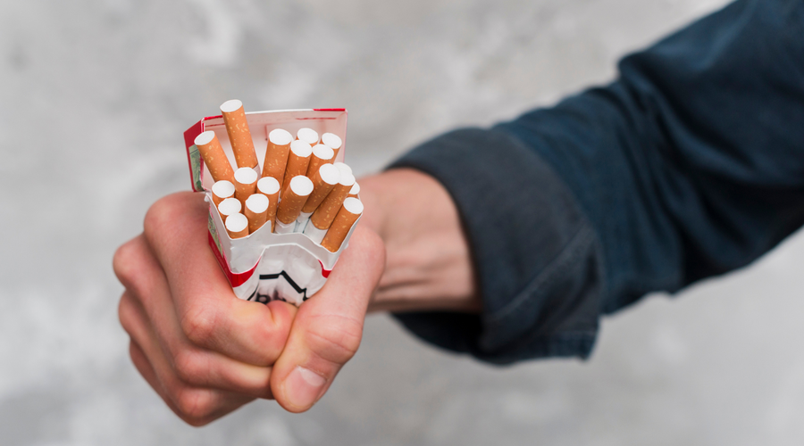 Napovedano zapiranje tovarn s cigareti: "V zadnjih letih je povpraševanje po cigaretah v Evropi močno padlo ... " (foto: Profimedia)