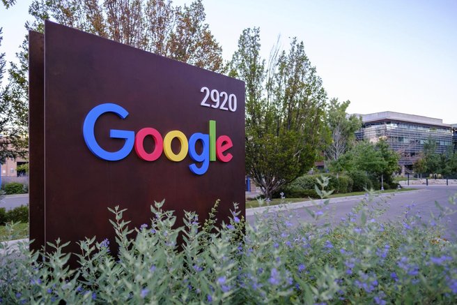 Rusija zahteva, da Google plača bizarno visoko kazen – kaj je privedlo do te šokantne vsote?