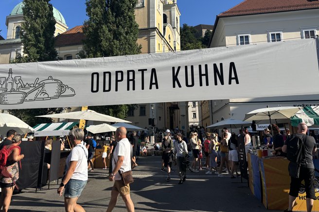 Odprta kuhna