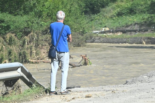 Prevalje Koroška reka ljudje Slovenija