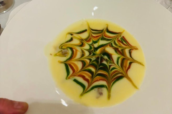 Chef Tomaž Kavčič v Benetkah postregel z jedmi, ki so jih beneški grofje nekoč uživali na Dvorcu Zemono