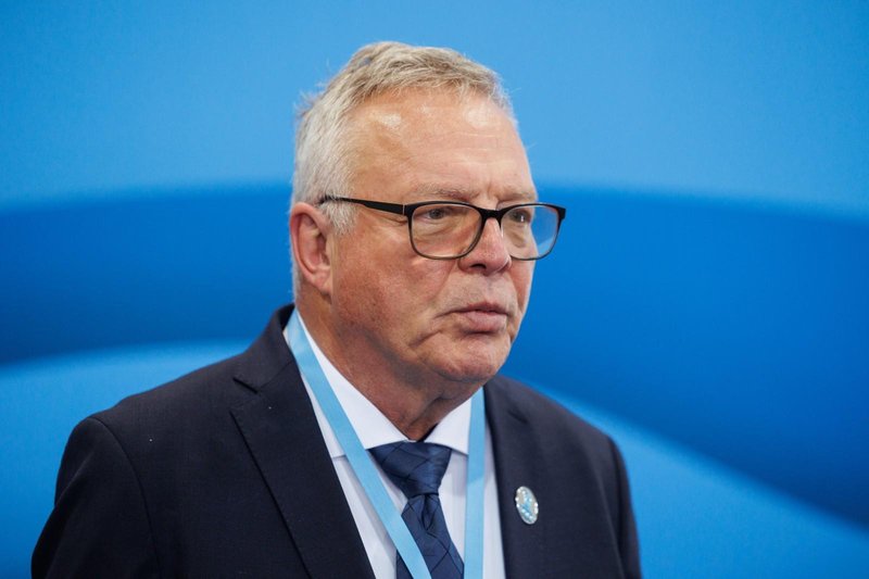 Minister za naravne vire in prostor Jože Novak.