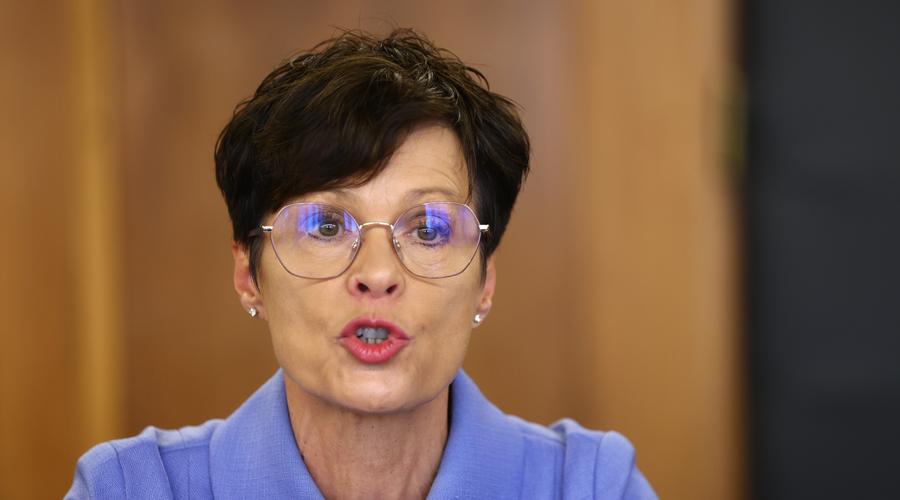 Marta Kos pod ognjem: Zakaj se je res sestala z Vučićem kljub protestom (foto: BOBO)