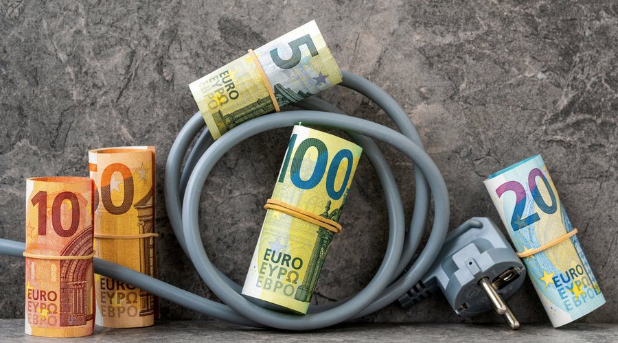 Ta mesec bomo prvič prejeli račune za elektriko po novem sistemu: kakšne številke pričakovati? (foto: Profimedia)