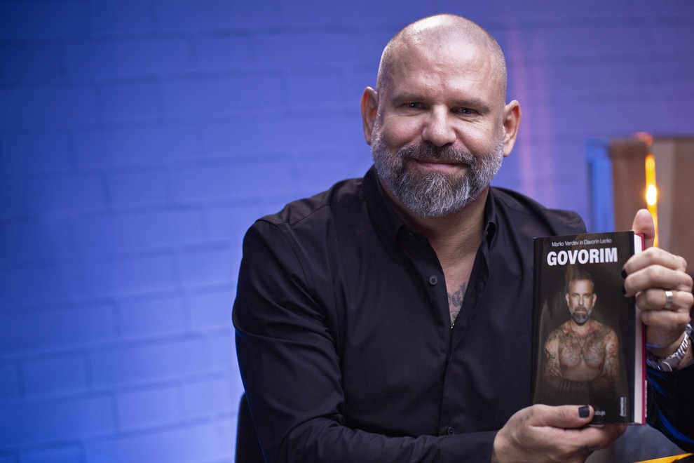Marko Verdev, vizionarski podjetnik, ki je poskrbel za eno najbolj odkritih slovenskih biografij: "Kako je to, s kom spiš, povezano s tvojim delom?"