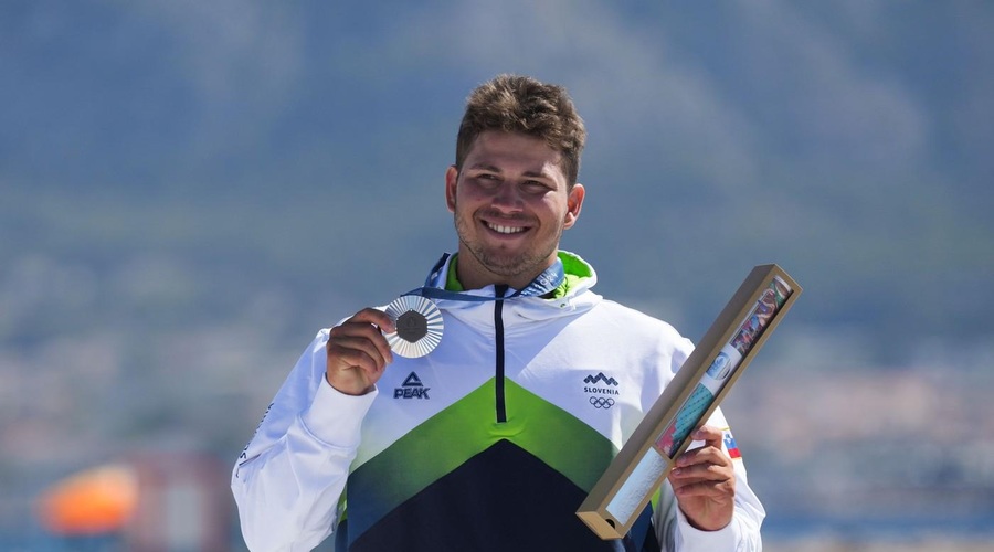 Olimpijski podprvak v jadranju na operacijo kolena: "Zadnji dve leti sem stiskal zobe" (foto: Profimedia)