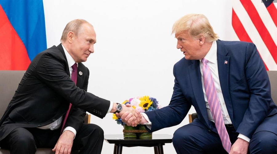 Donald Trump napovedal pogovor z Vladimirjem Putinom: Volodimir Zelenski ruskega predsednika obtožil sabotaže (foto: Profimedia)