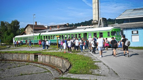 zeleni vlak potniki Slovenija
