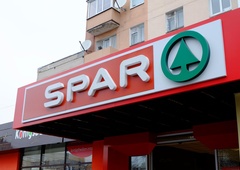 Spar odpoklical dva izdelka